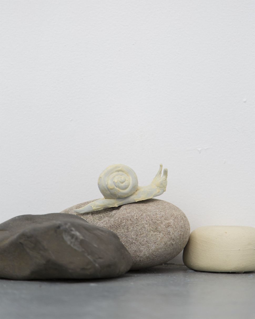 Olga Balema & Anne De Vries, Listening at Michael Thibault, photo 5