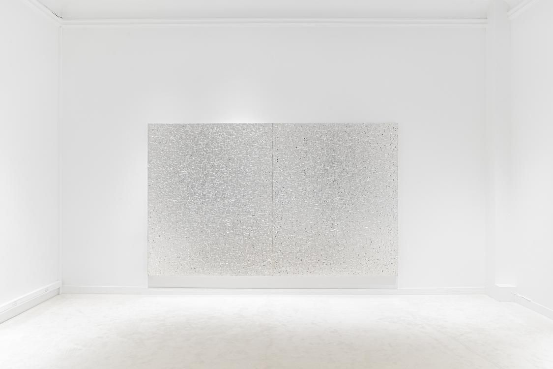 Rirkrit Tiravanija, In Aliens We Trust at Chantal Crousel, photo 2