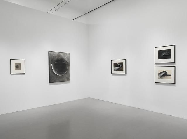 Jay DeFeo, Jay DeFeo at Mitchell-Innes & Nash, photo 2