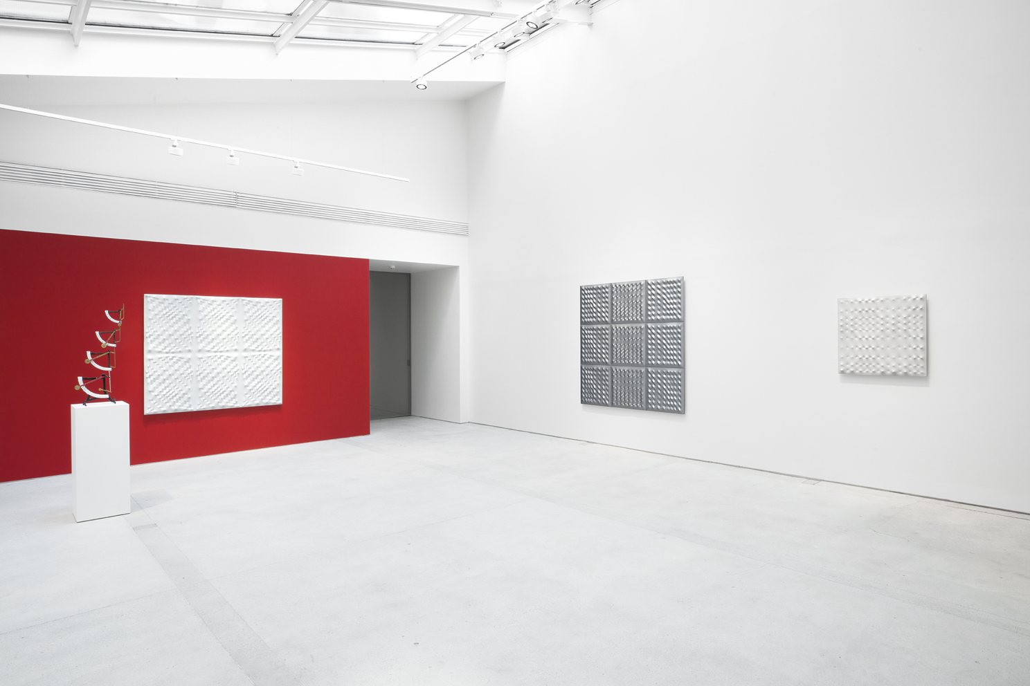 Enrico Castellani, image 4 of 9