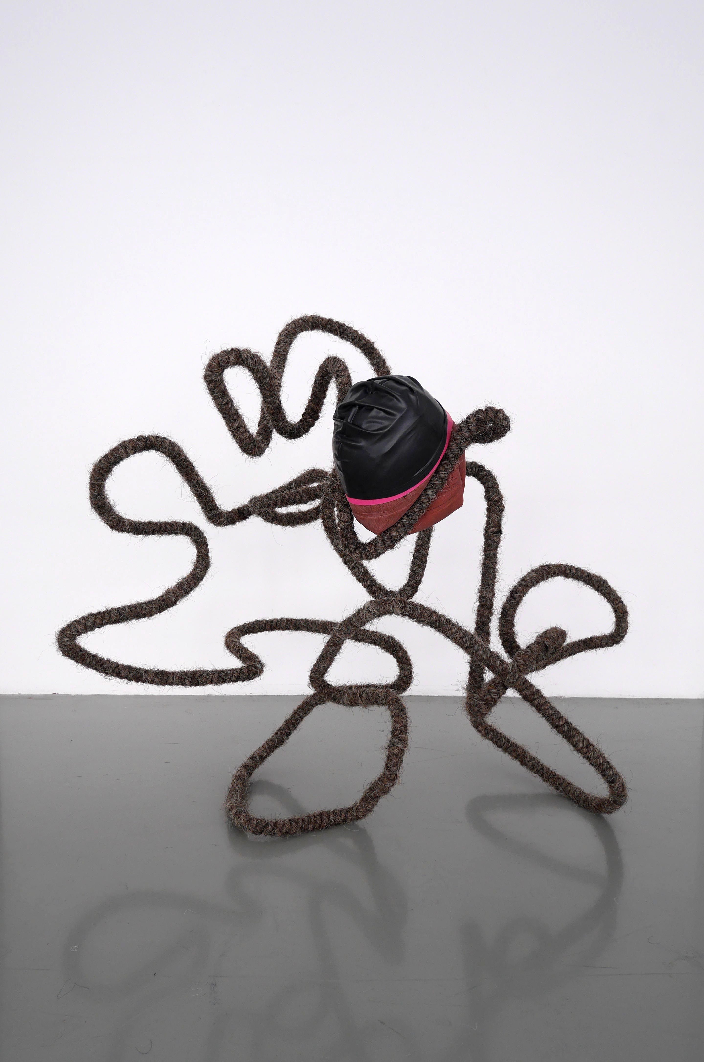 A Headless Body, A Difficult Morning After, A Headless Body, A Difficult Morning After at Maëlle Galerie, photo 4