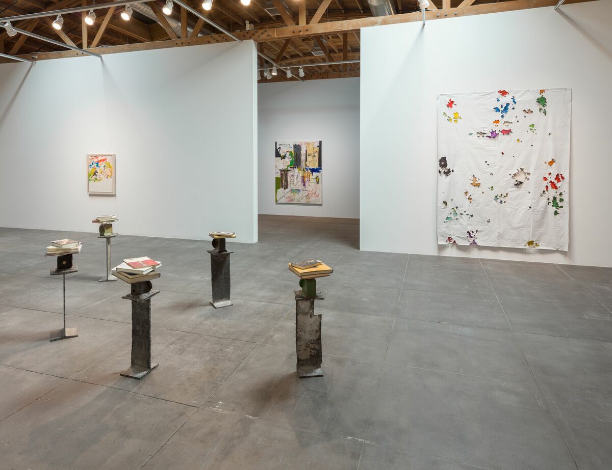David Hammons, David Hammons at Hauser & Wirth, photo 2