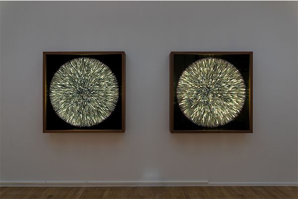 Iván Navarro, Planetarium at Templon, photo 6