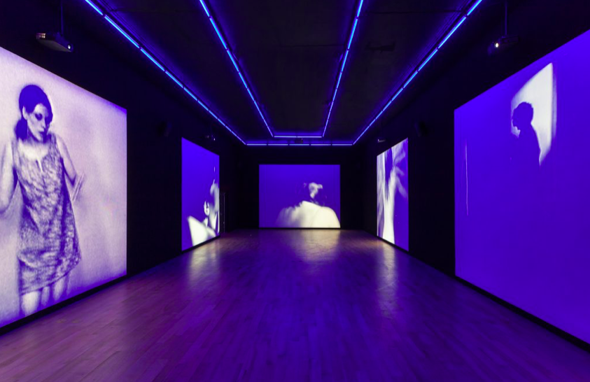 Ugo Rondinone, Good Evening Beautiful Blue at Bass Museum of Art, photo 5