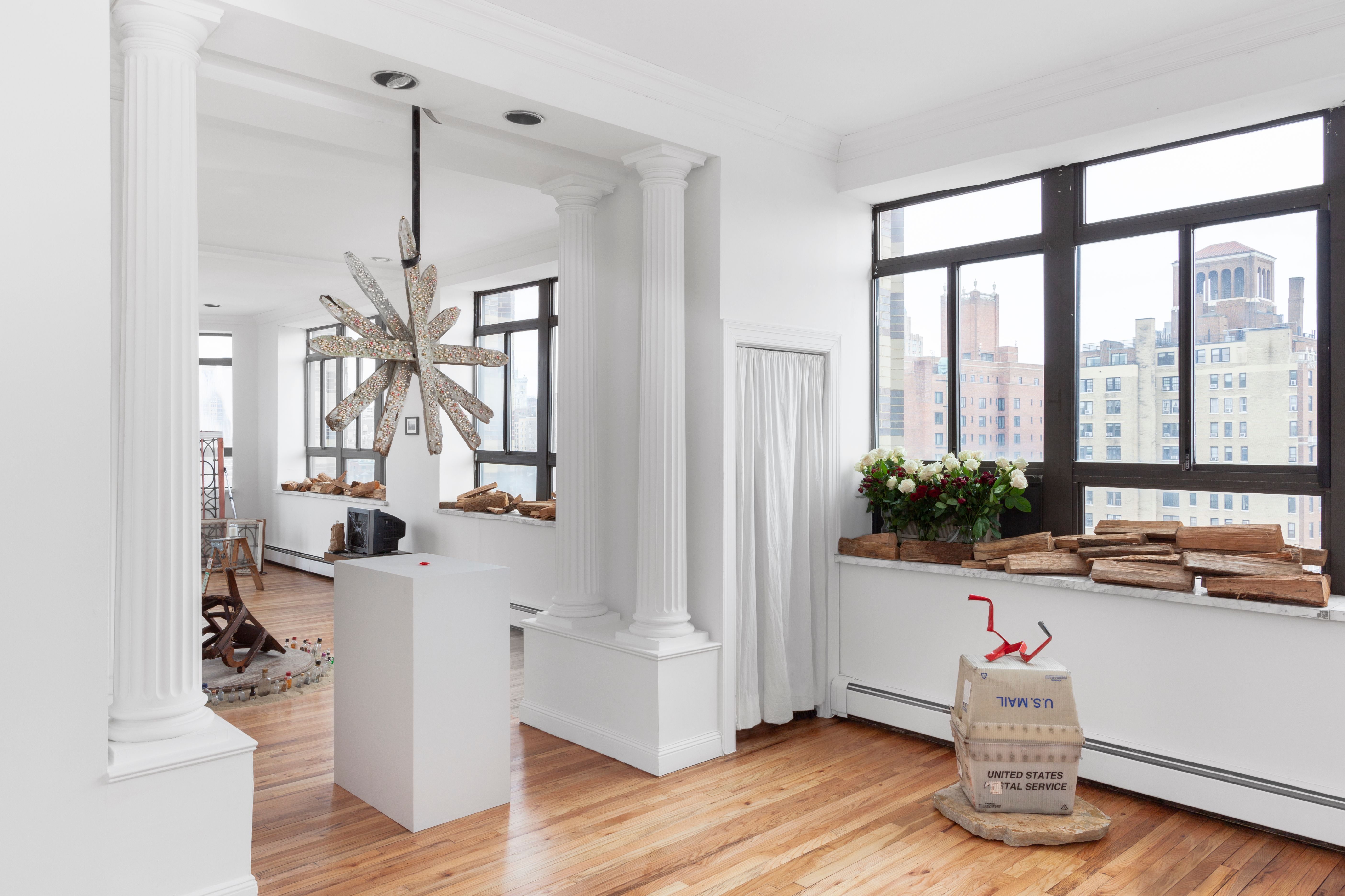 Daniel T. Gaitor-Lomack, Domesticity Forgotten: The Art of Assemblage at Alyssa Davis Gallery, photo 2