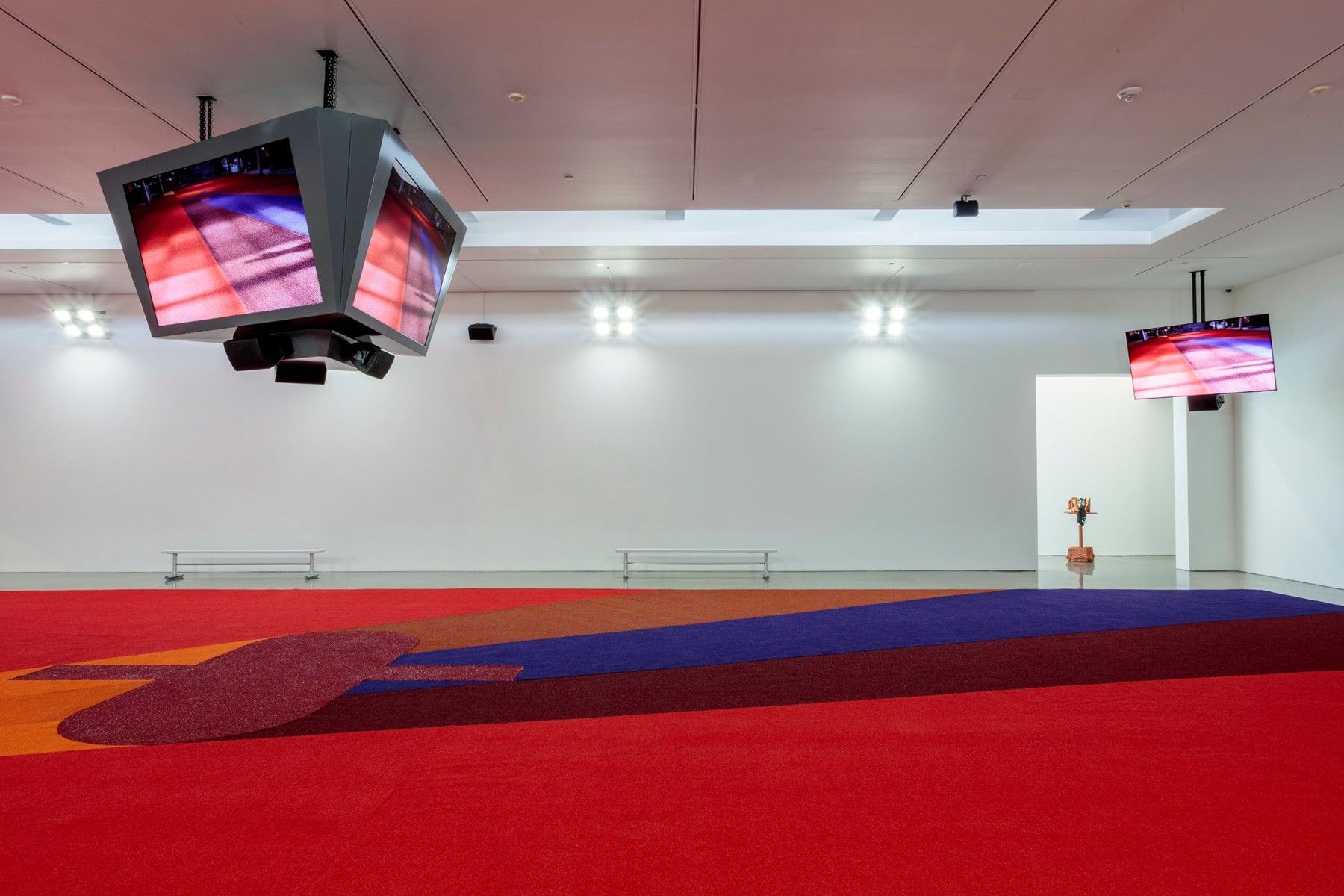 Matthew Barney, Secondary: Commencement at Regen Projects, photo 4