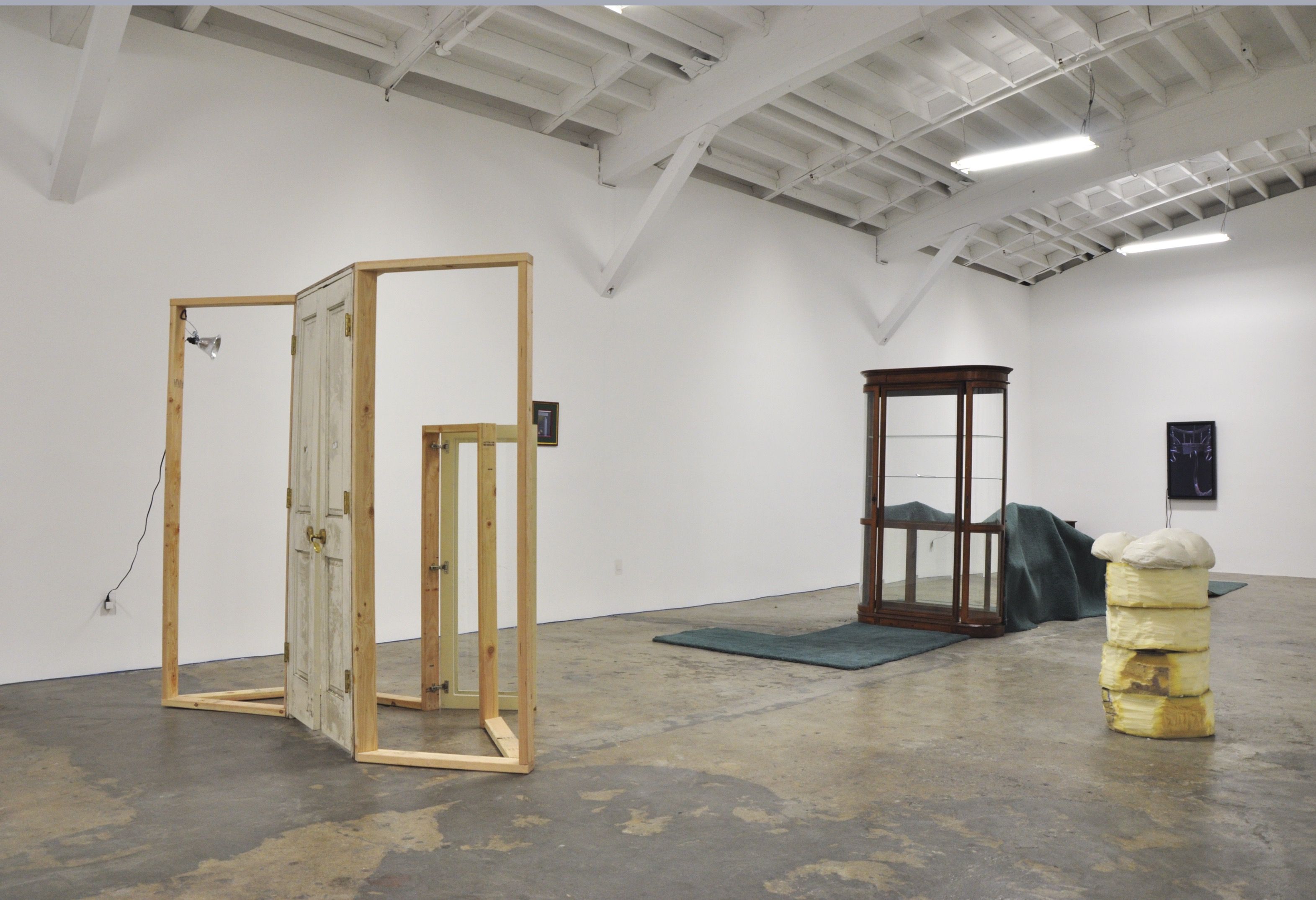Linda Franke, Access to Nameless Hazards at Museum as Retail Space, photo 3