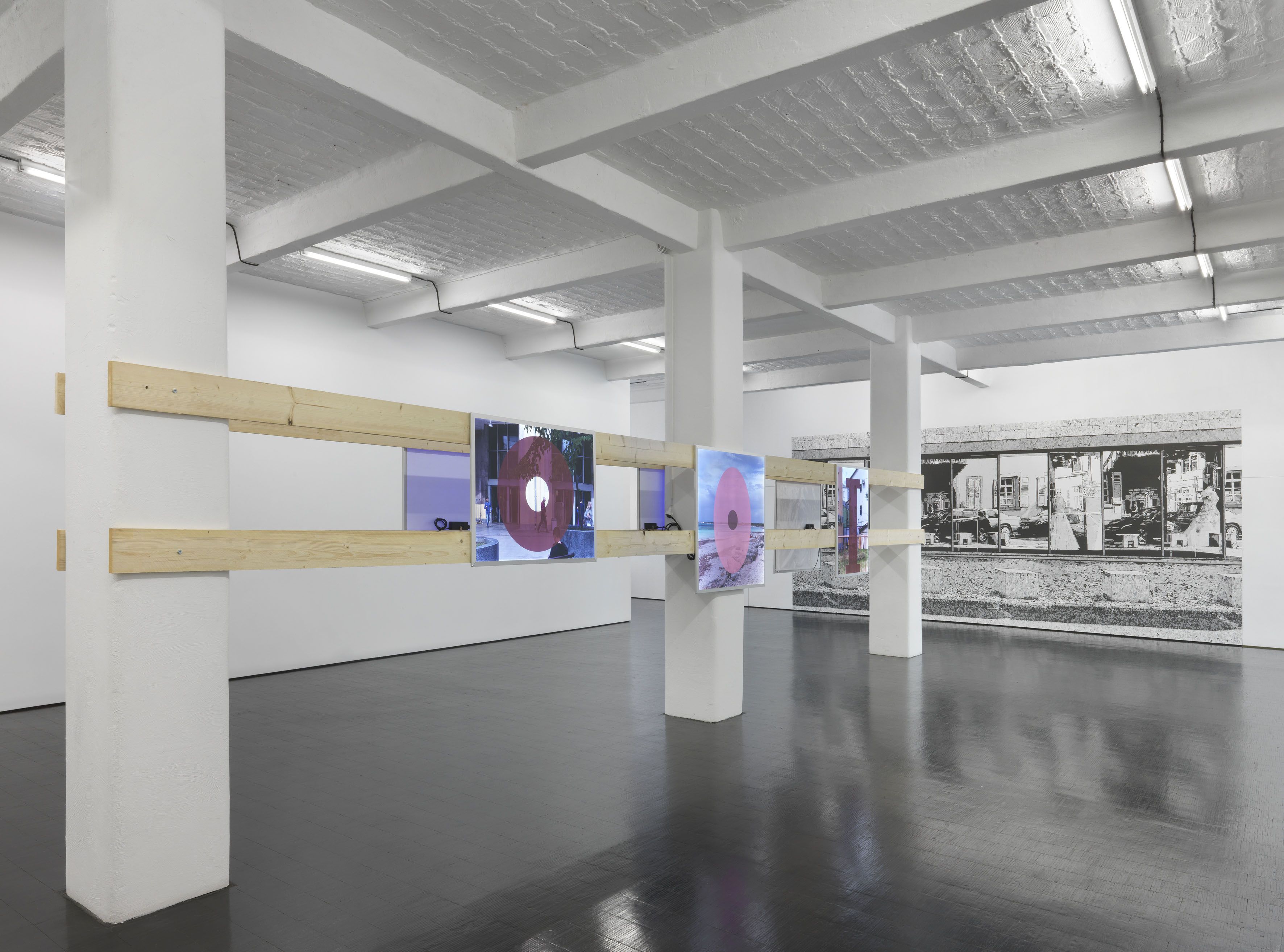 John Miller, The Insanity of Place at Barbara Weiss, photo 2
