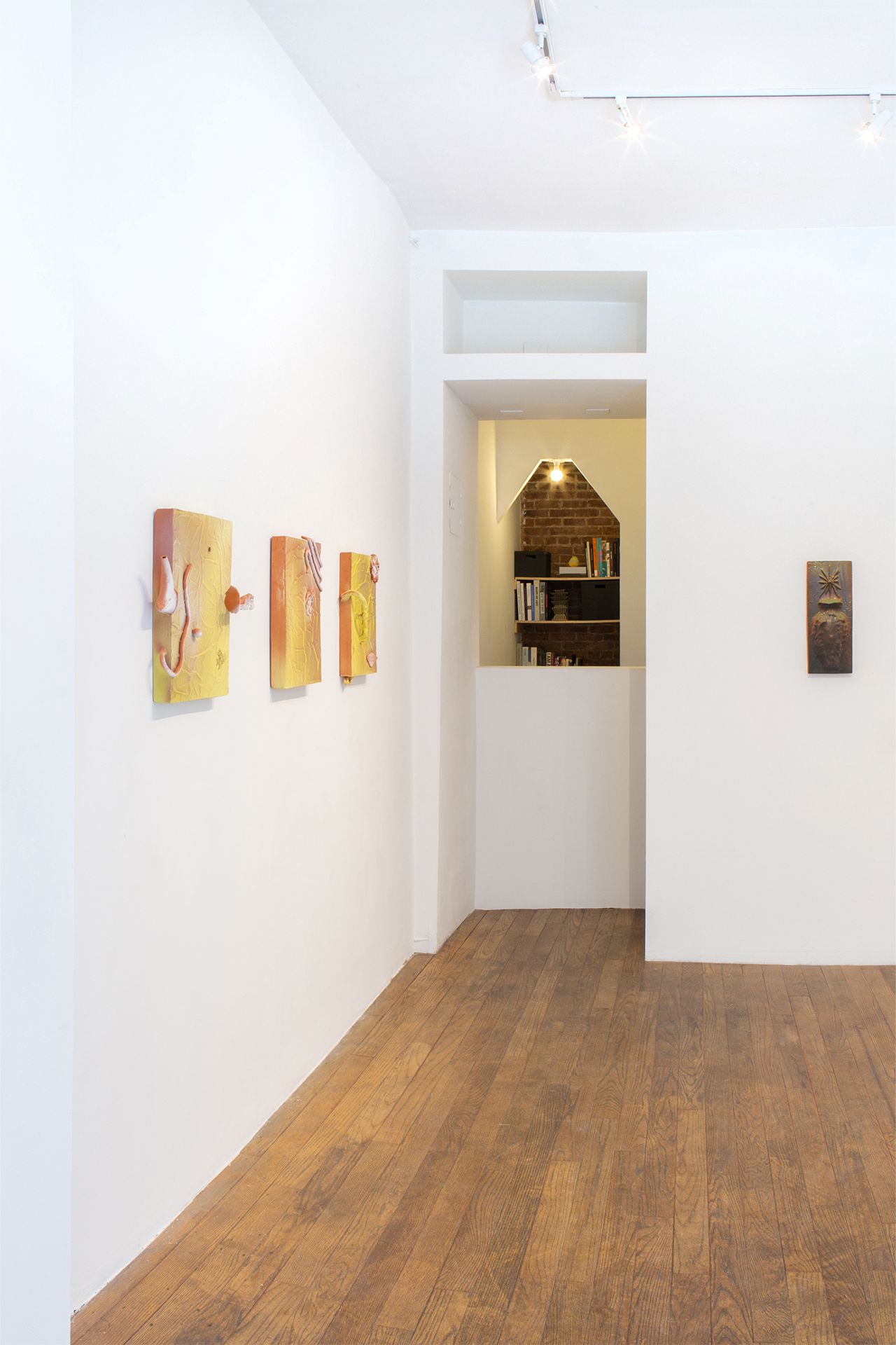 Ryan Rennie, Nightshade at New Collectors, photo 8
