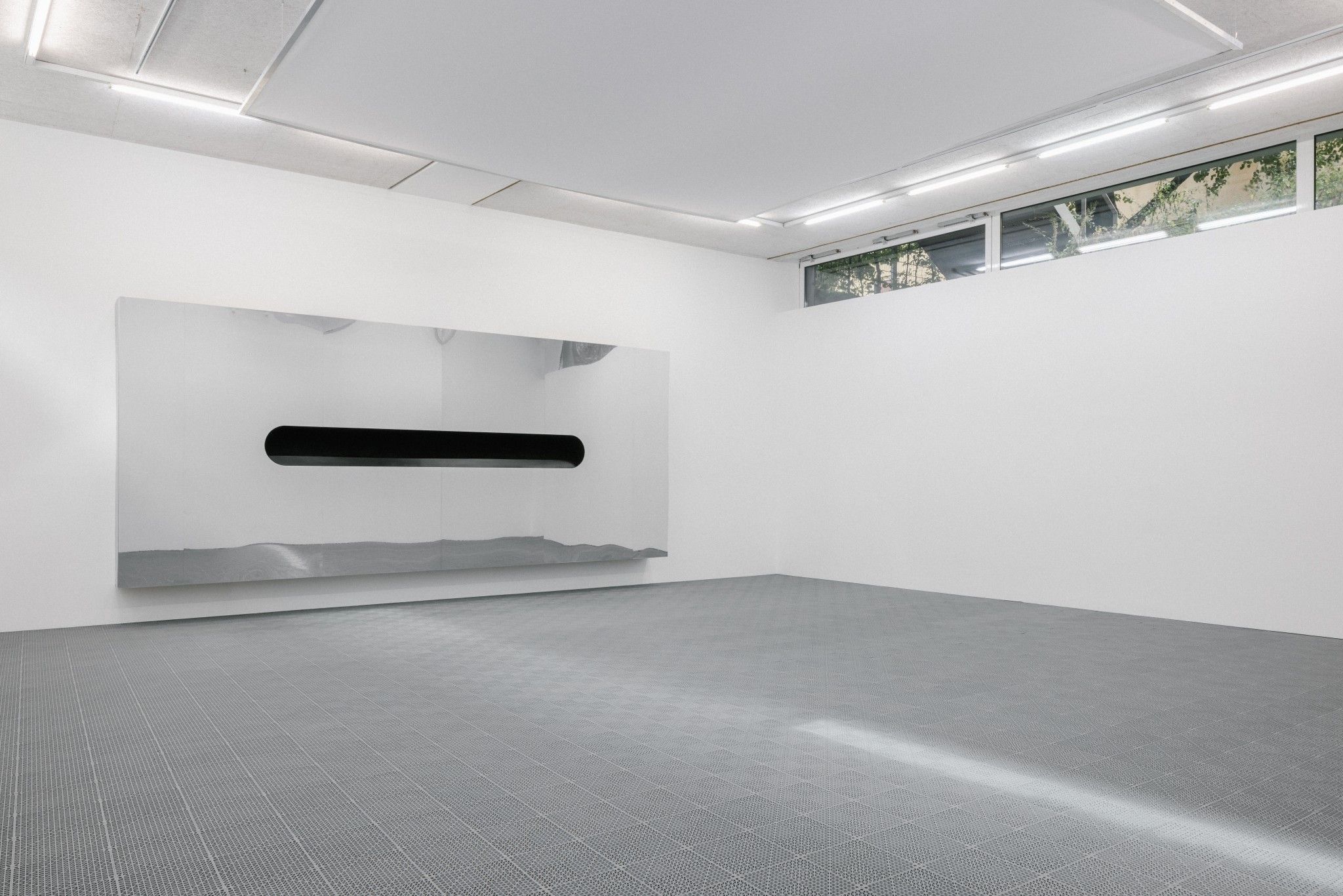 Harry Nuriev, The Foam Room at Dittrich & Schlechtriem, photo 3