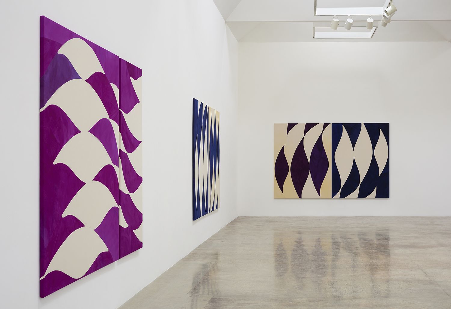 Sarah Crowner, Landscape at Kayne Griffin Corcoran, photo 3