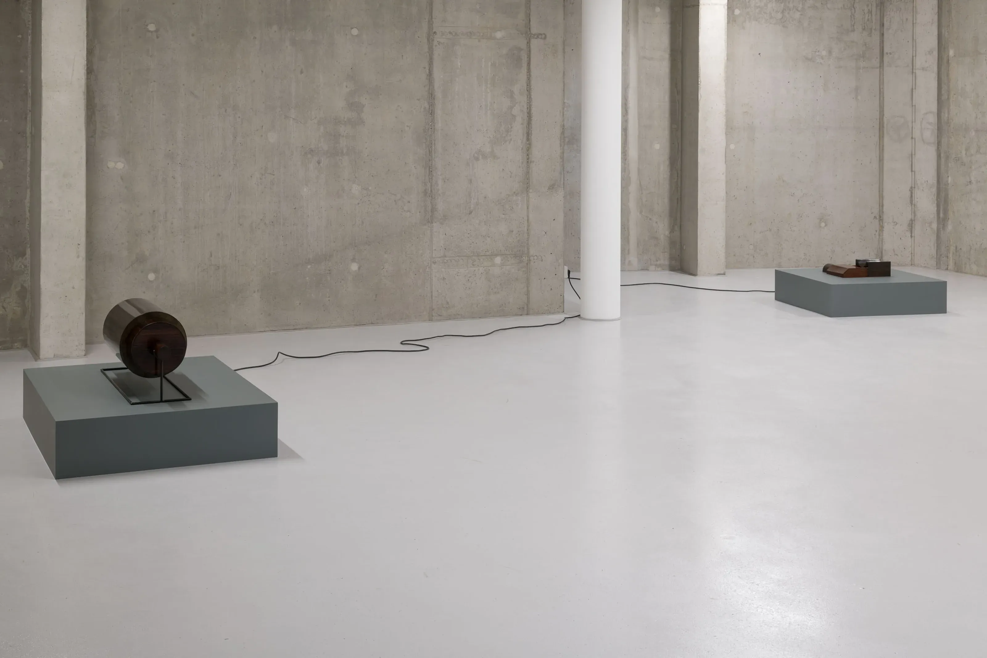 Dora Budor, Old World at Molitor, photo 8