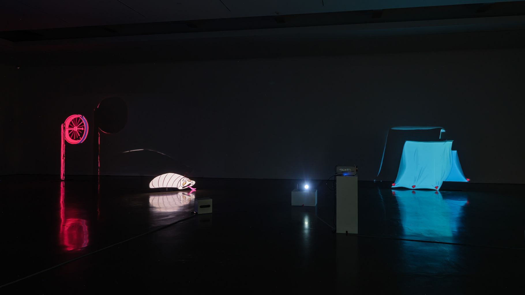 Alex Hubbard, Abstract or Regular? at Regen Projects, photo 6