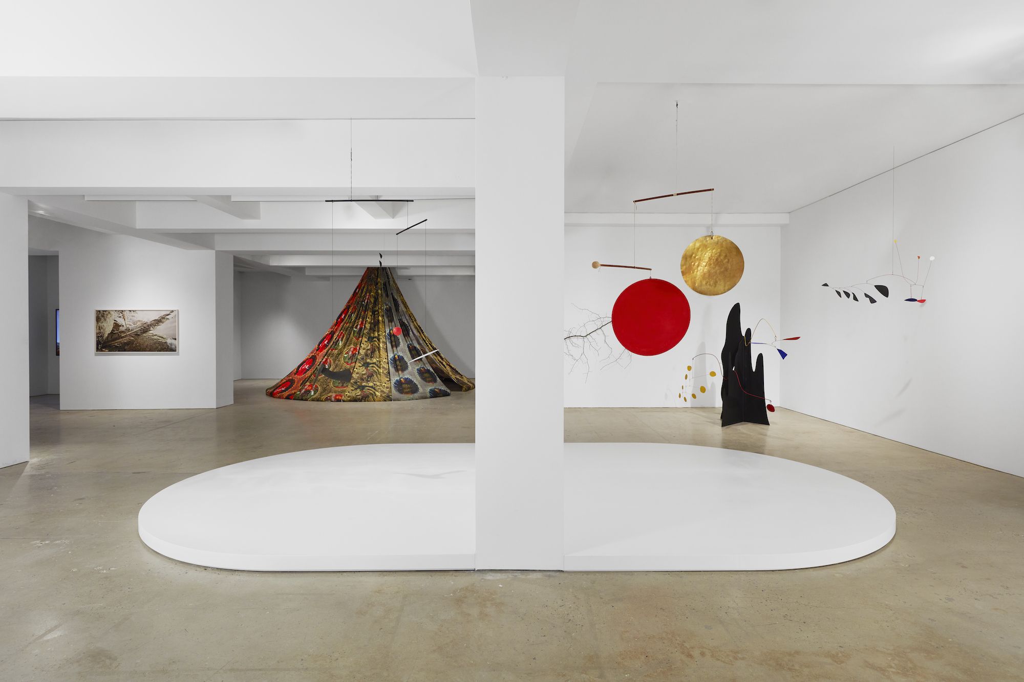 Every Kind of Wind: Calder and the 21st Century, Every Kind of Wind: Calder and the 21st Century at Nahmad Contemporary, photo 2