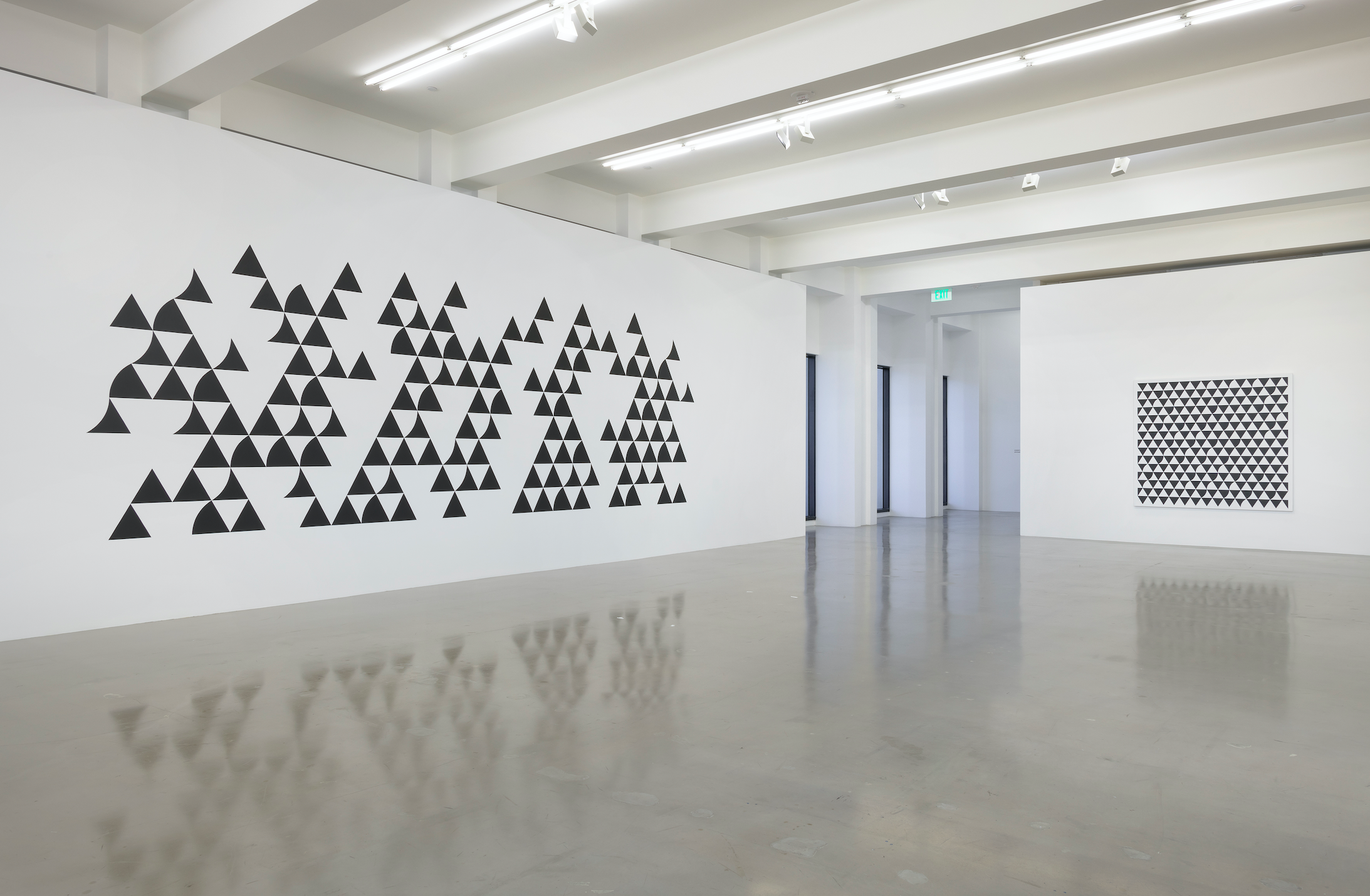 Bridget Riley, Bridget Riley at Sprüth Magers, photo 2
