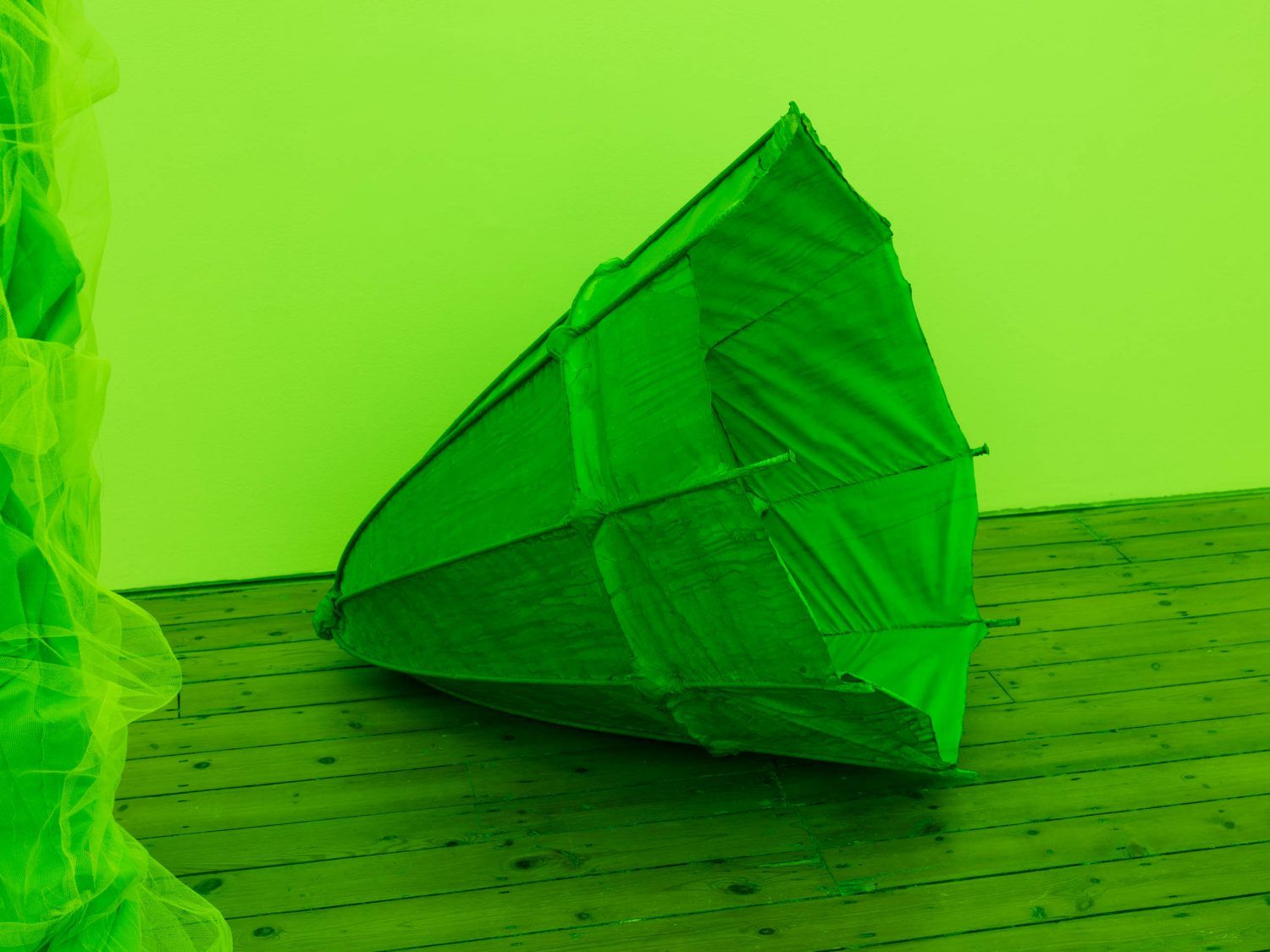 Sandra Mujinga, Spectral Keepers at The Approach, photo 5