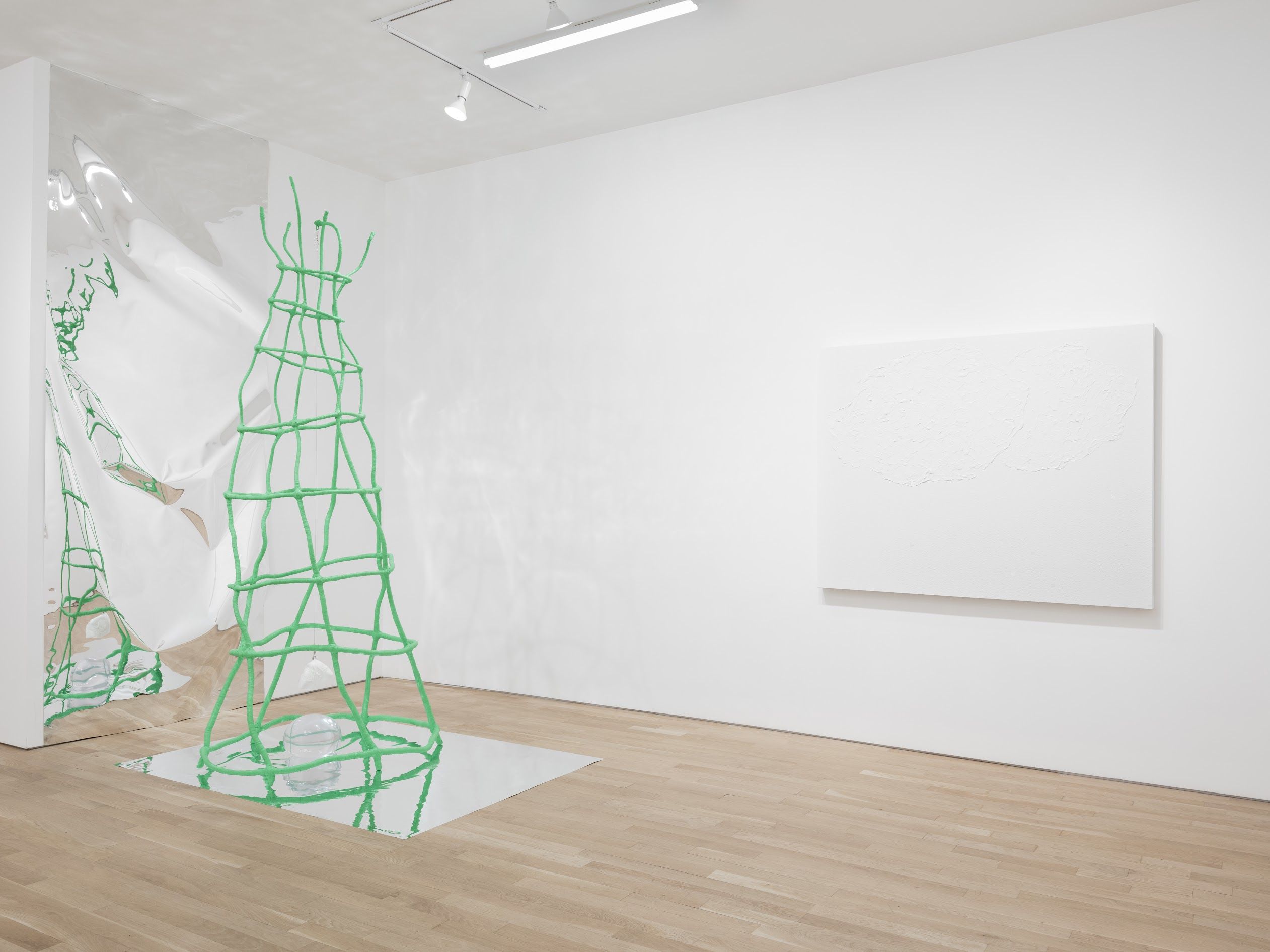 Peter Kim, Fragment at Bienvenu Steinberg & C, photo 4