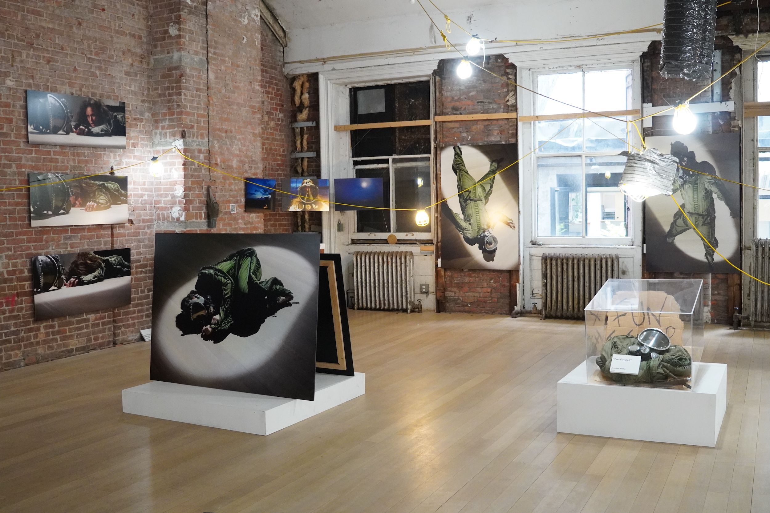 Jennifer Elster, image 2 of 10