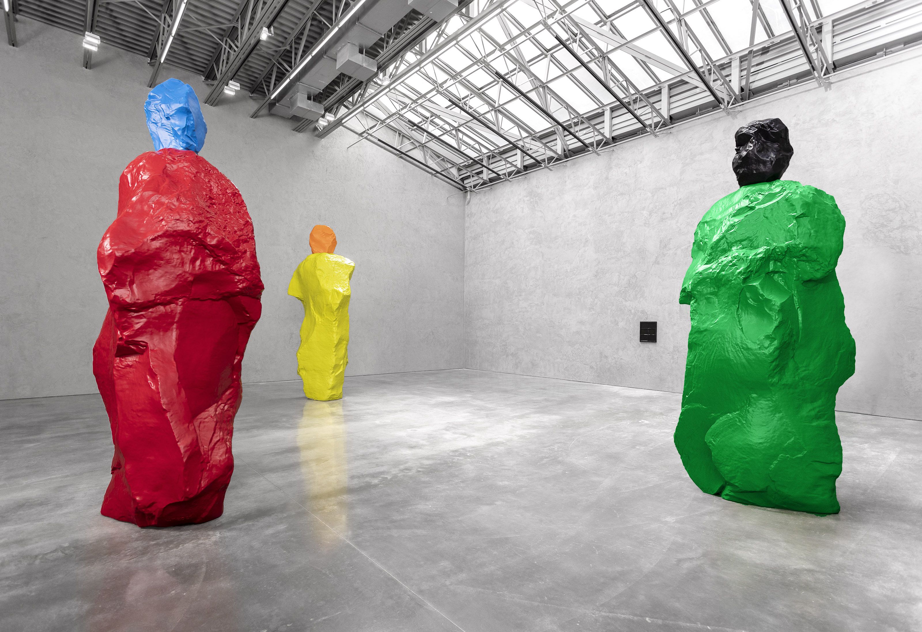 Ugo Rondinone, Nuns + Monks at Gladstone, photo 2