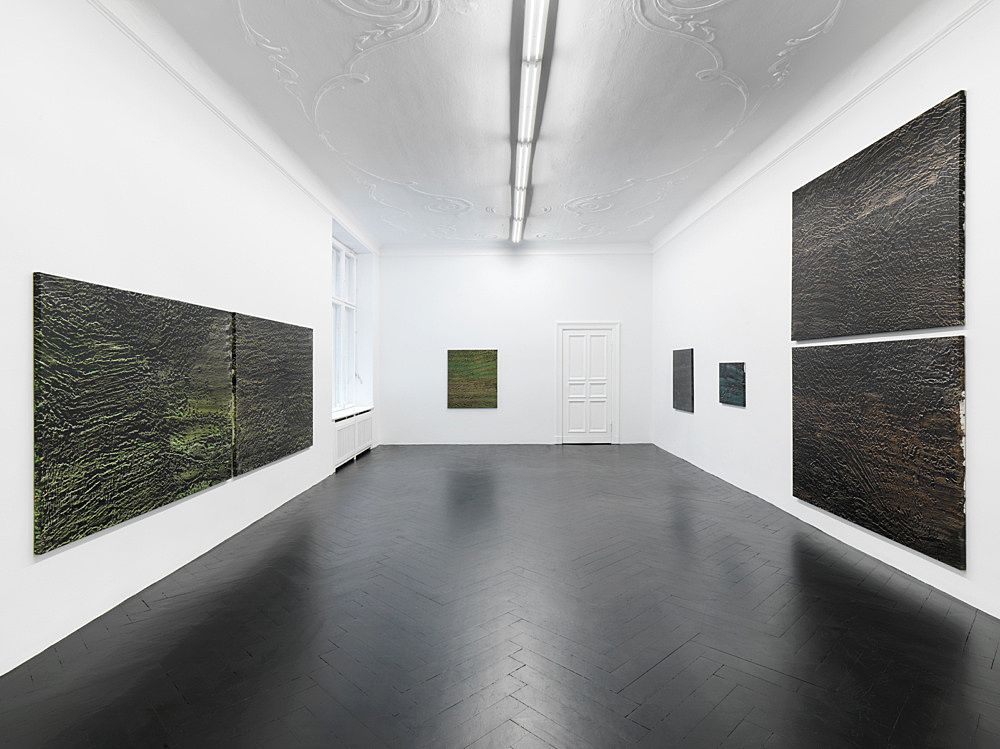 Isa Genzken, Basic Research at Buchholz, photo 9
