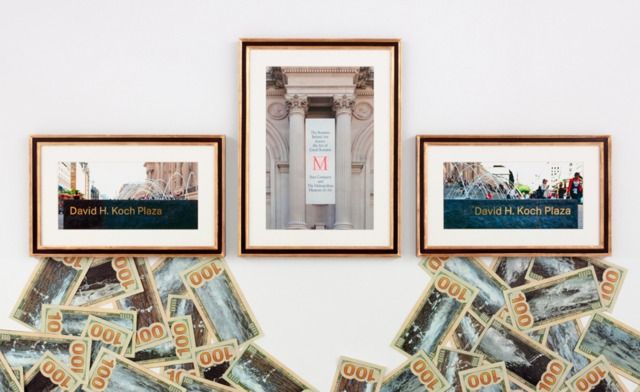 Hans Haacke, Hans Haacke at Paula Cooper, photo 2