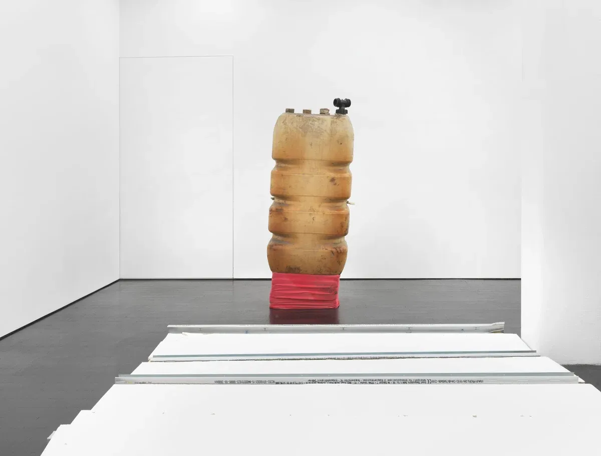 Ser Serpas, Head Banger Boogie at Barbara Weiss, photo 5