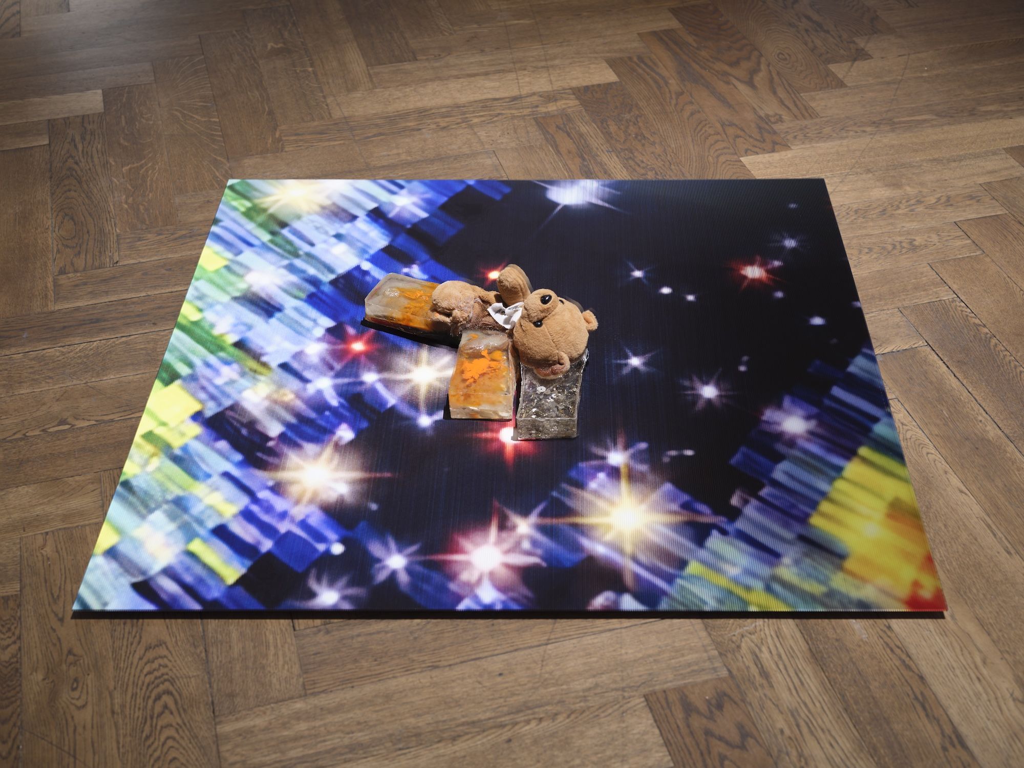 Shuang Li, image 7 of 10