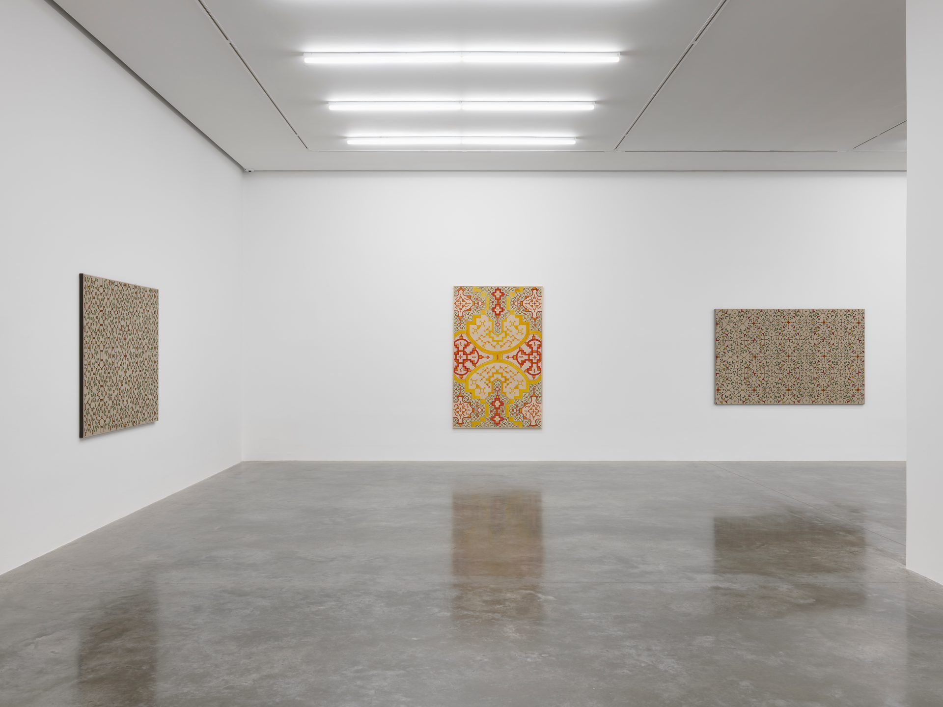 Sara Flores, Bakish Mai at White Cube, photo 3