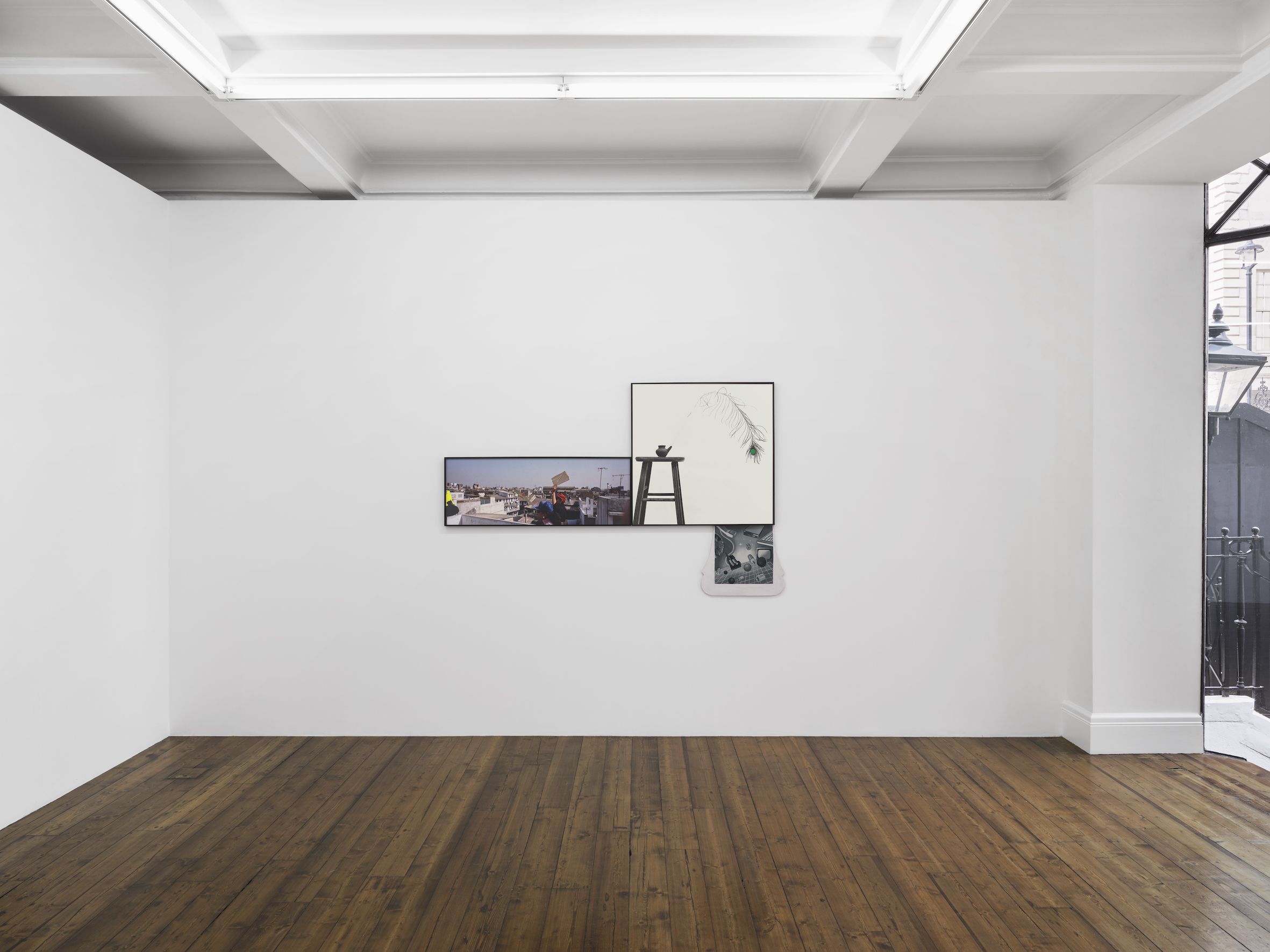 John Baldessari, Ahmedabad 1992 at Sprüth Magers, photo 5