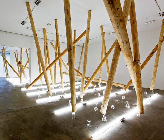 Gilberto Zorio, Carlito Carvalhosa, Robert Feintuch, Zorio, Carvalhosa, Feintuch at Sonnabend Gallery, photo 4