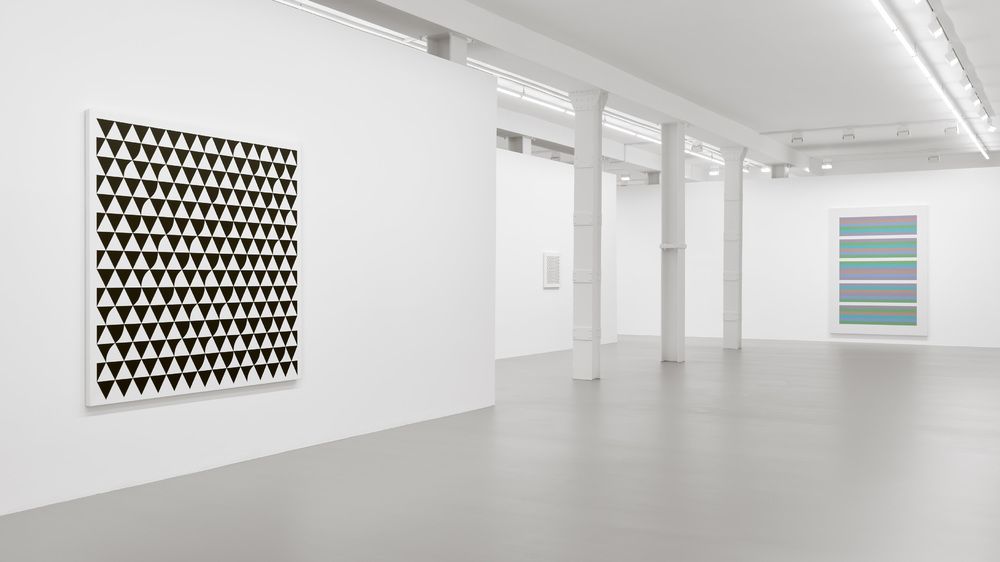 Bridget Riley, Bridget Riley at Max Hetzler, photo 9