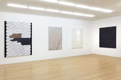 Sergej Jensen, Fabric Paintings at Buchholz, photo 3