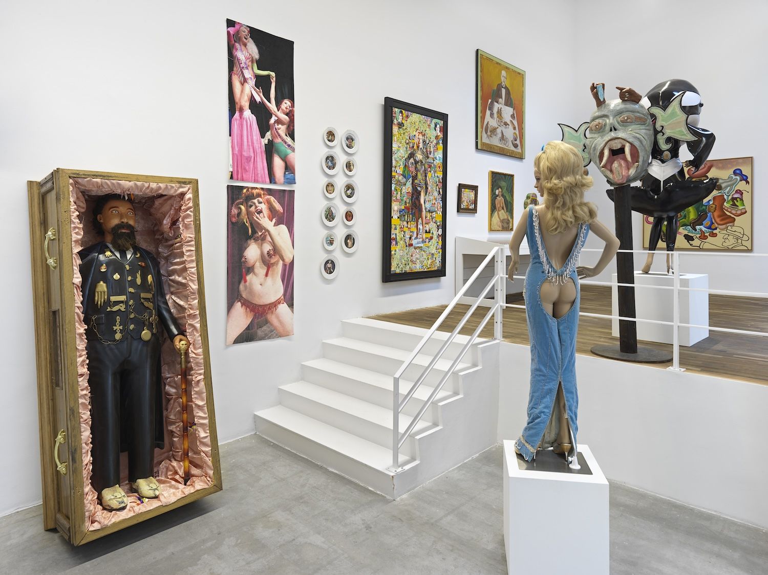 Installation view 10