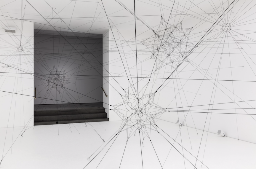 Tomás Saraceno, Algo-r(h)i(y)thms at Esther Schipper, photo 4
