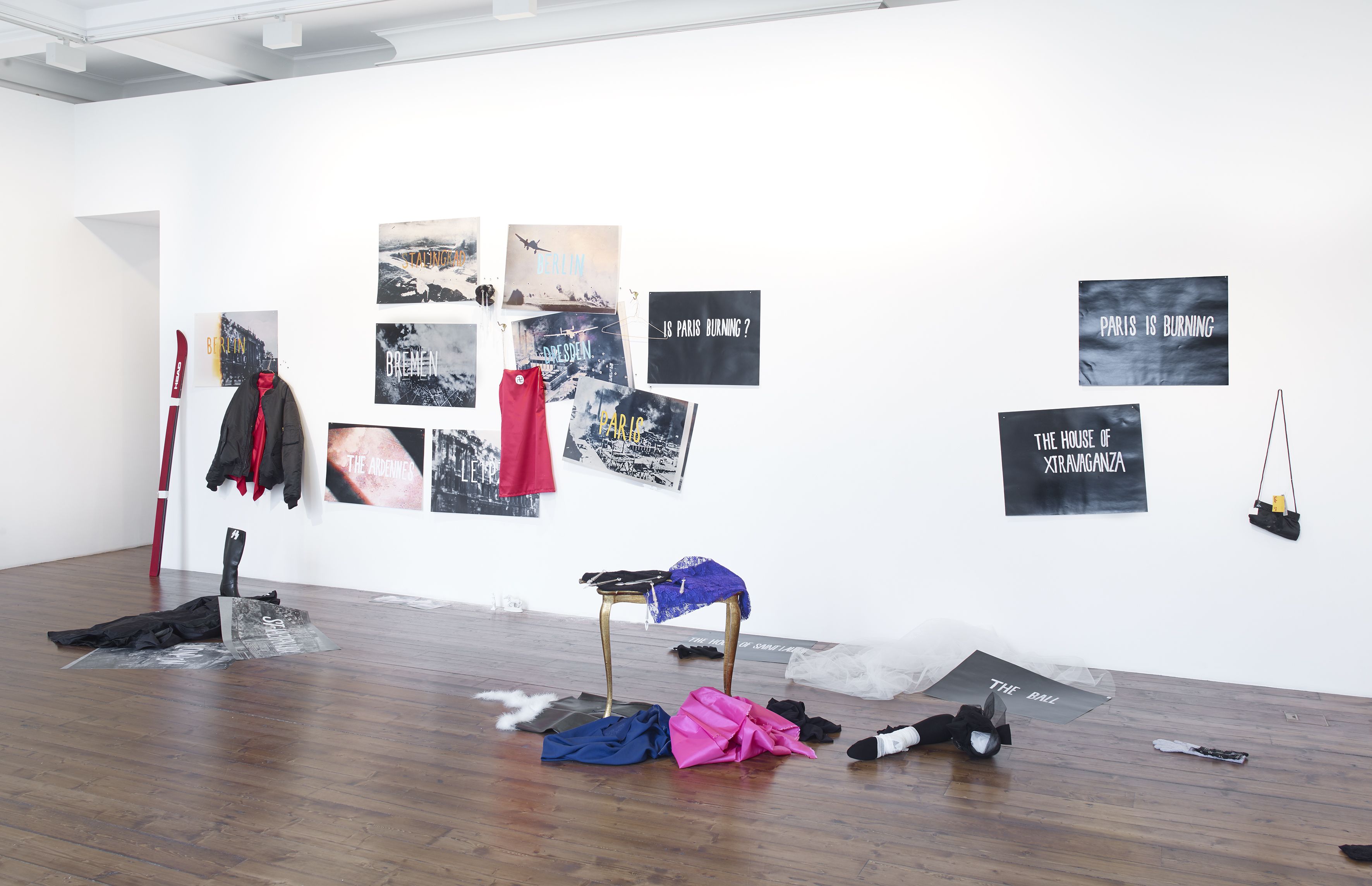 Karen Kilimnik, Karen Kilimnik at Sprüth Magers, photo 5