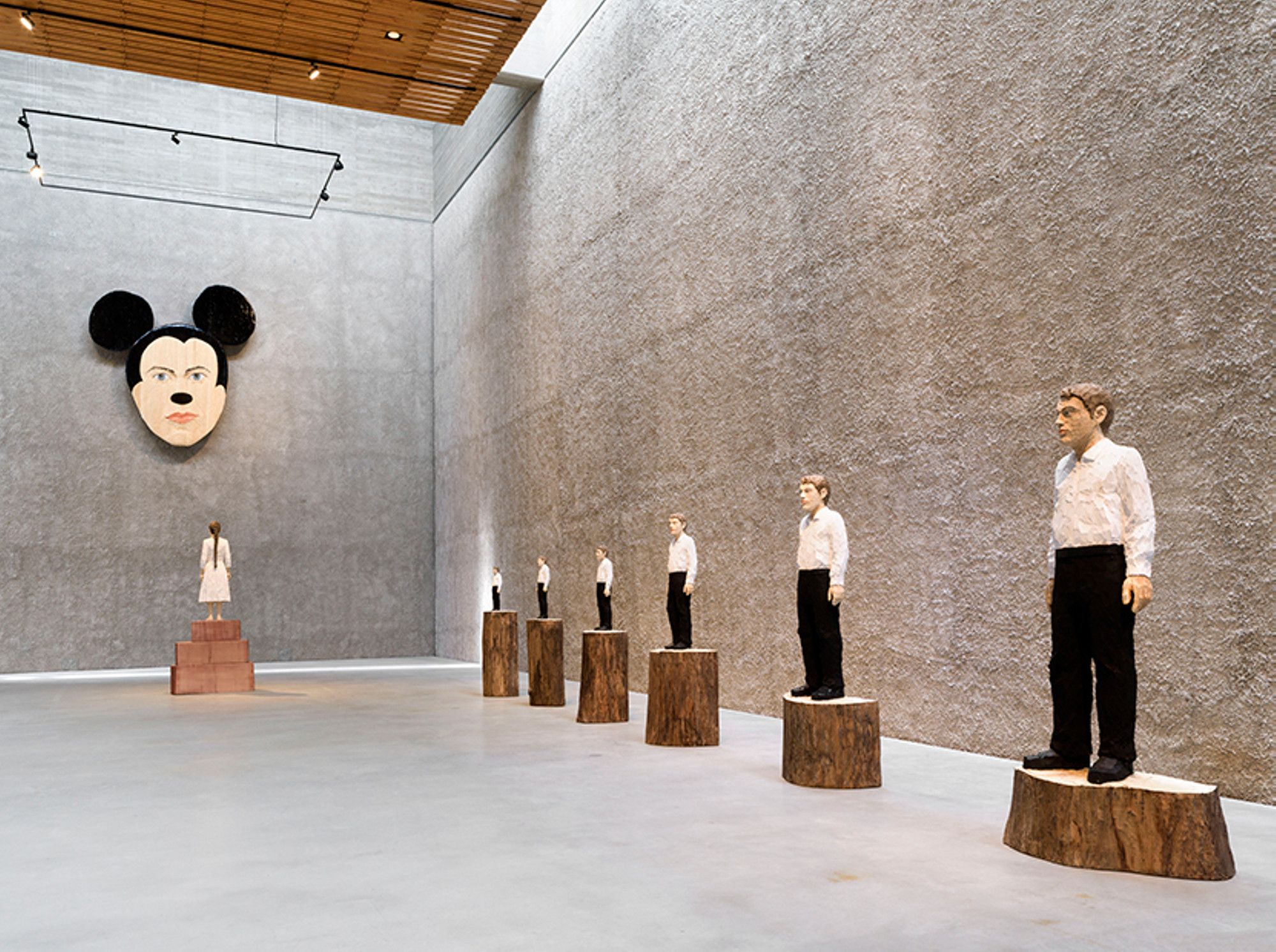 Stephan Balkenhol, Stephan Balkenhol at König Galerie, photo 2