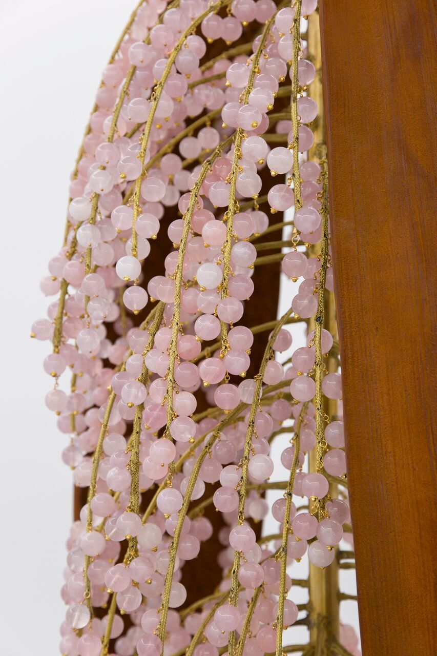 Kathleen Ryan, Pink Hook Iron Eyes at Arsenal Contemporary Art, photo 5