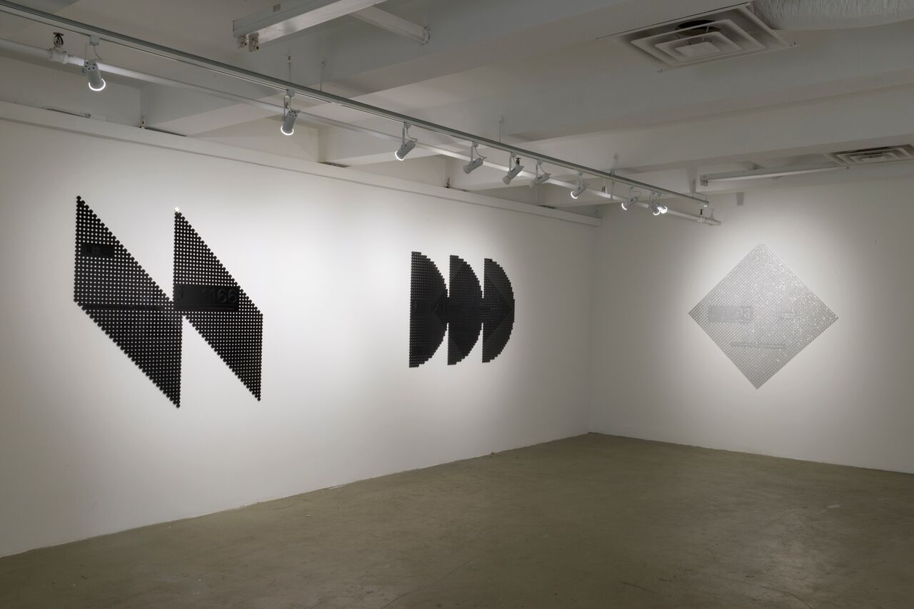 Jonas Lund, Jonas Lund Token (JLT) at Castor Gallery, photo 2
