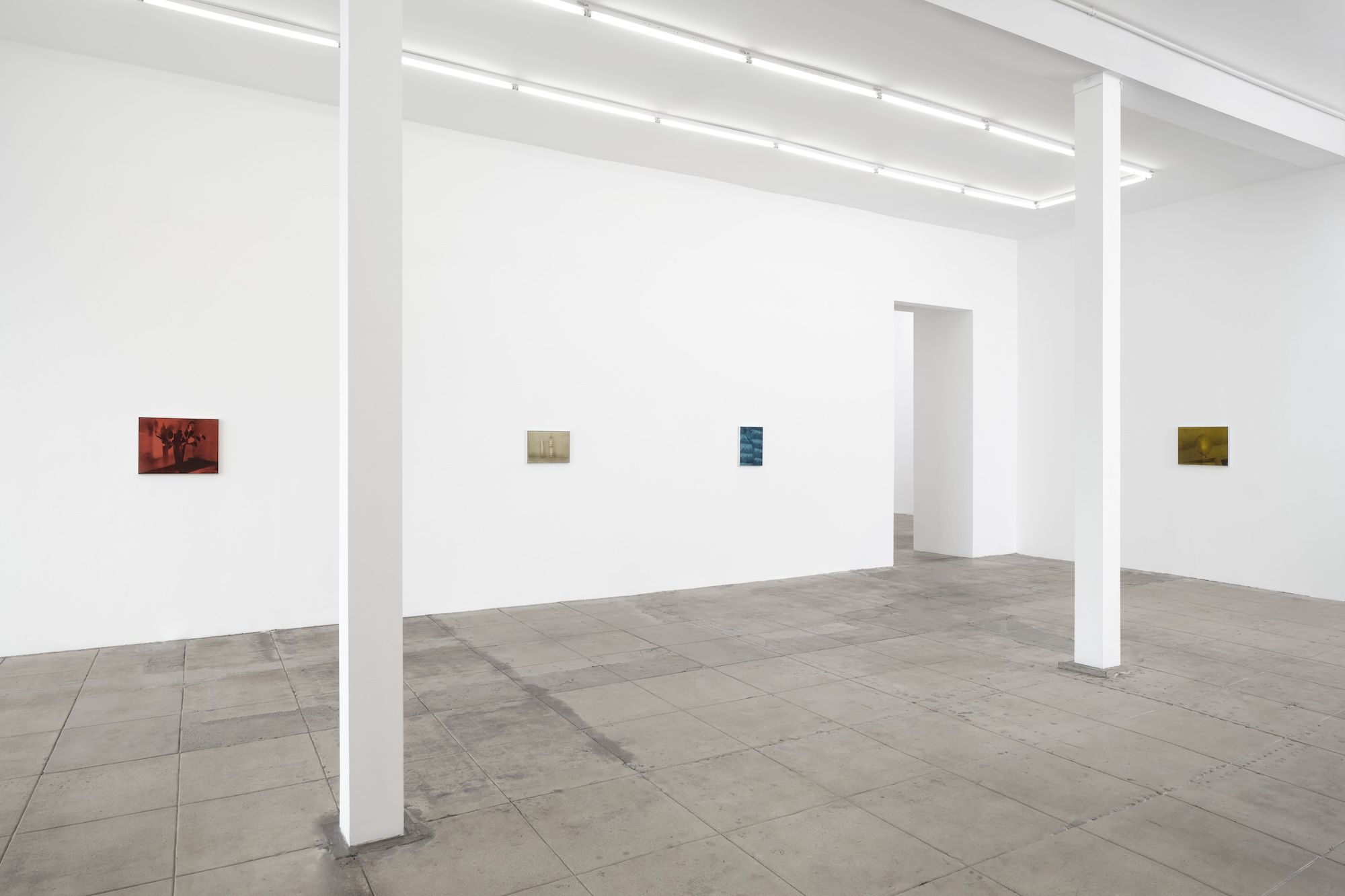Poppy Jones, Sans Soleil at Overduin & Co., photo 8