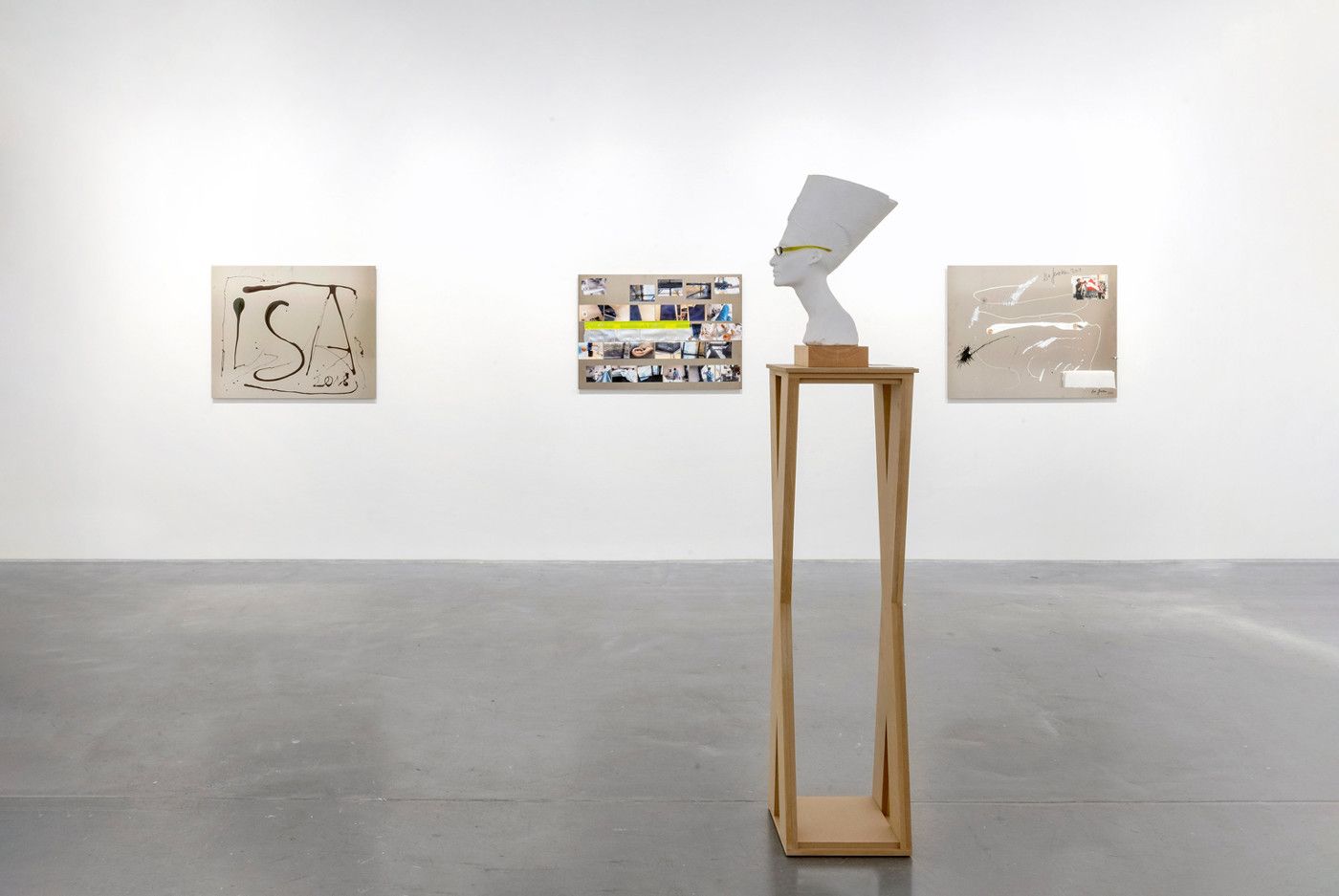 Isa Genzken, Paris New York at David Zwirner, photo 9