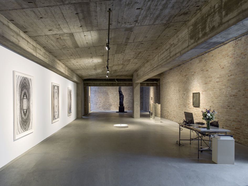 Kris Martin, Kris Martin at König Galerie, photo 6