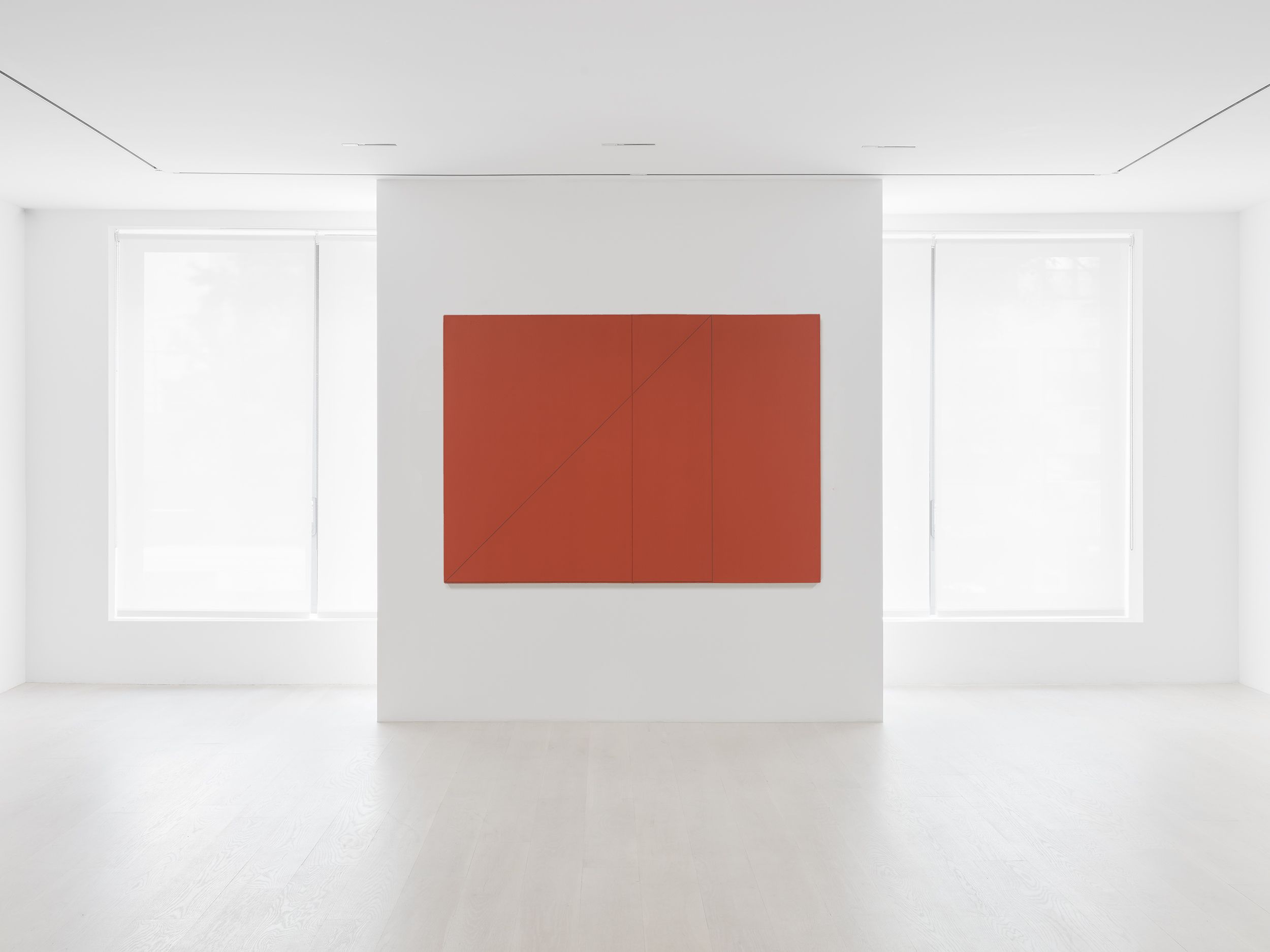 Robert Mangold, The Space in Between at Mignoni, photo 3