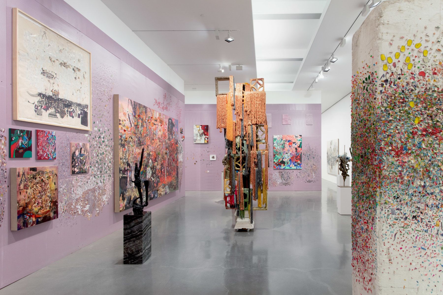Elliott Hundley, Echo at Regen Projects, photo 2