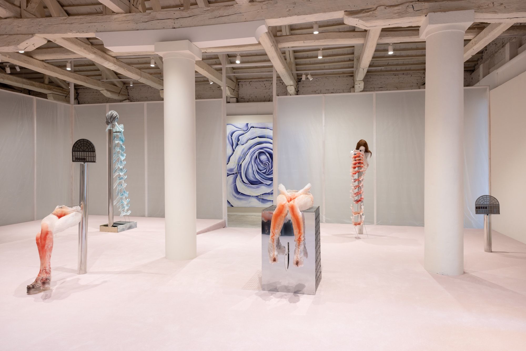 Rebecca Ackroyd, Mirror Stage at Fondaco Marcello, photo 6