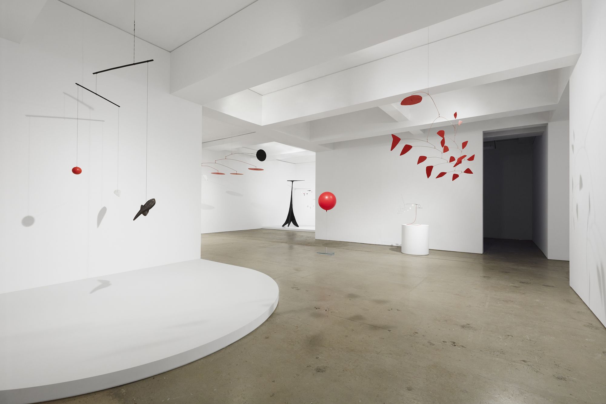 Every Kind of Wind: Calder and the 21st Century, Every Kind of Wind: Calder and the 21st Century at Nahmad Contemporary, photo 6