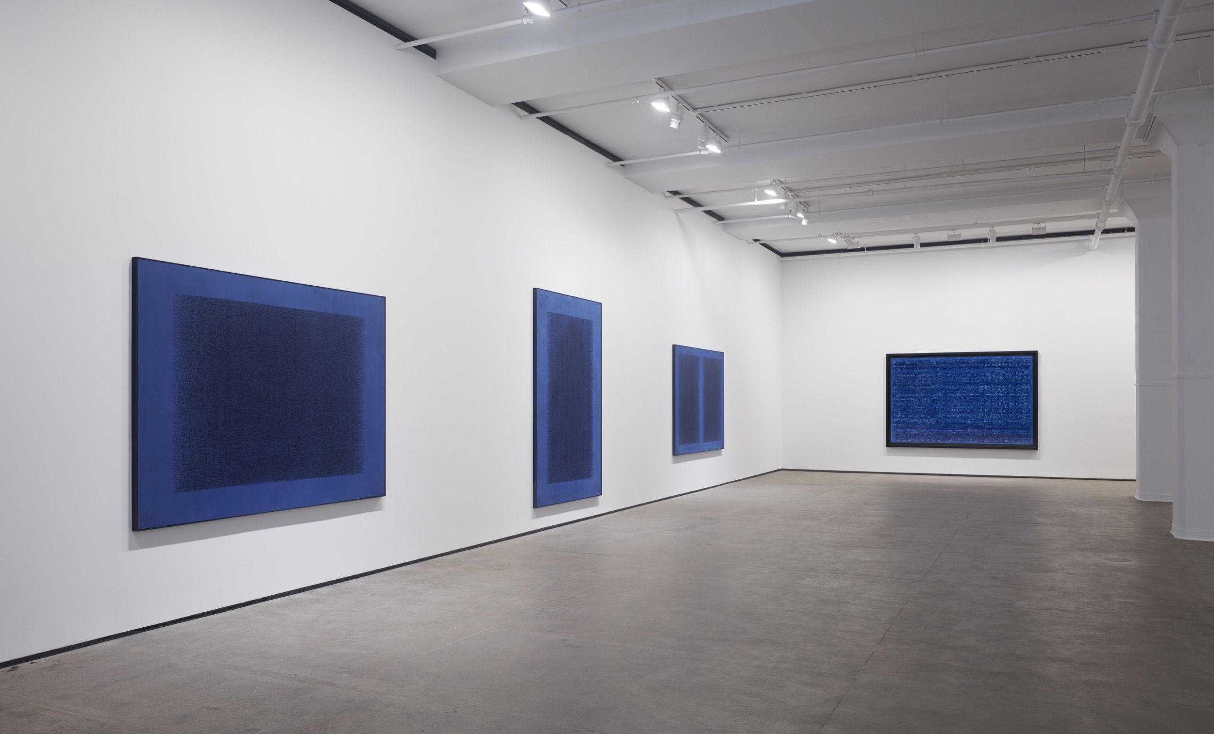 Installation view 4