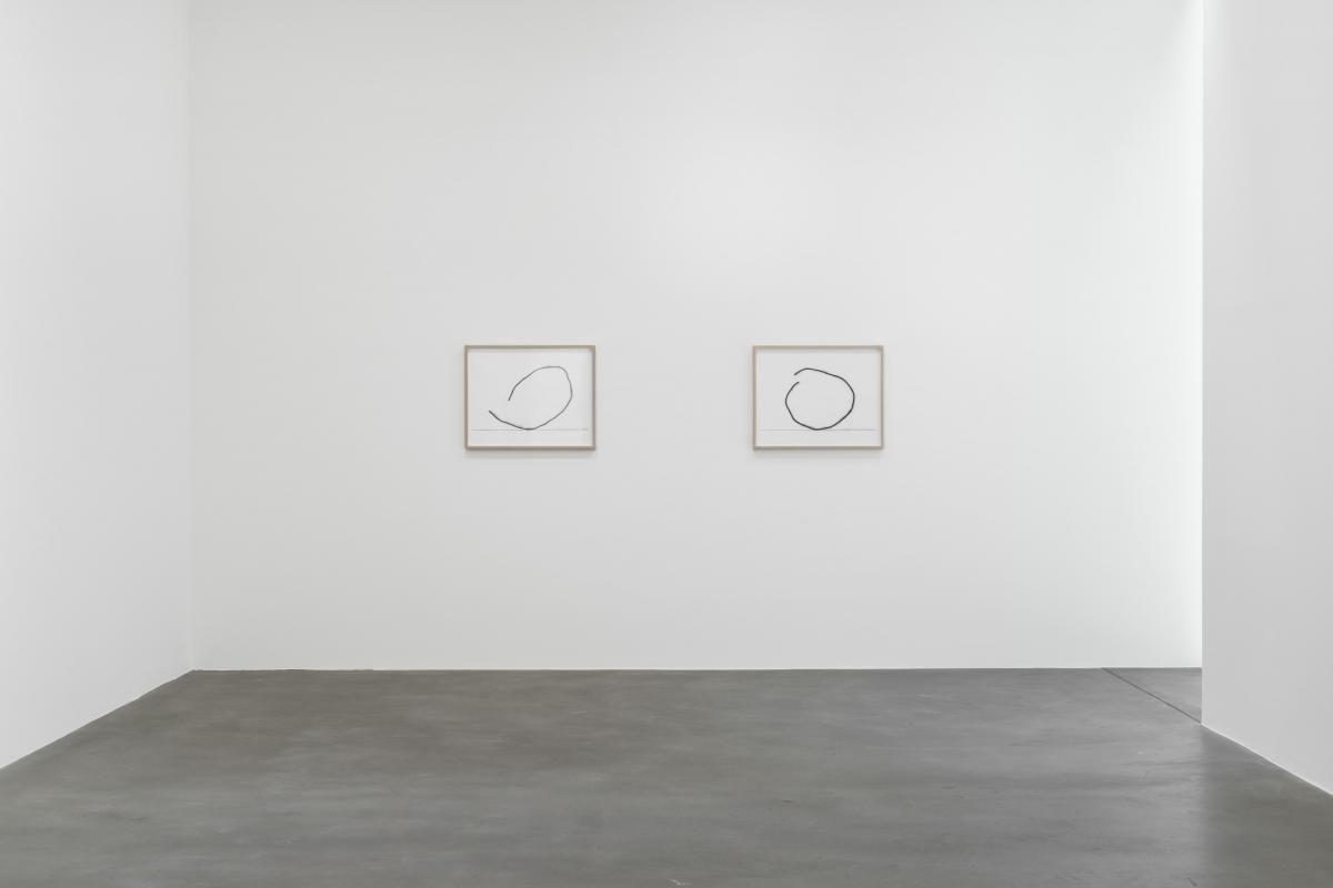 Bernar Venet, Indeterminacy at Blain|Southern, photo 6