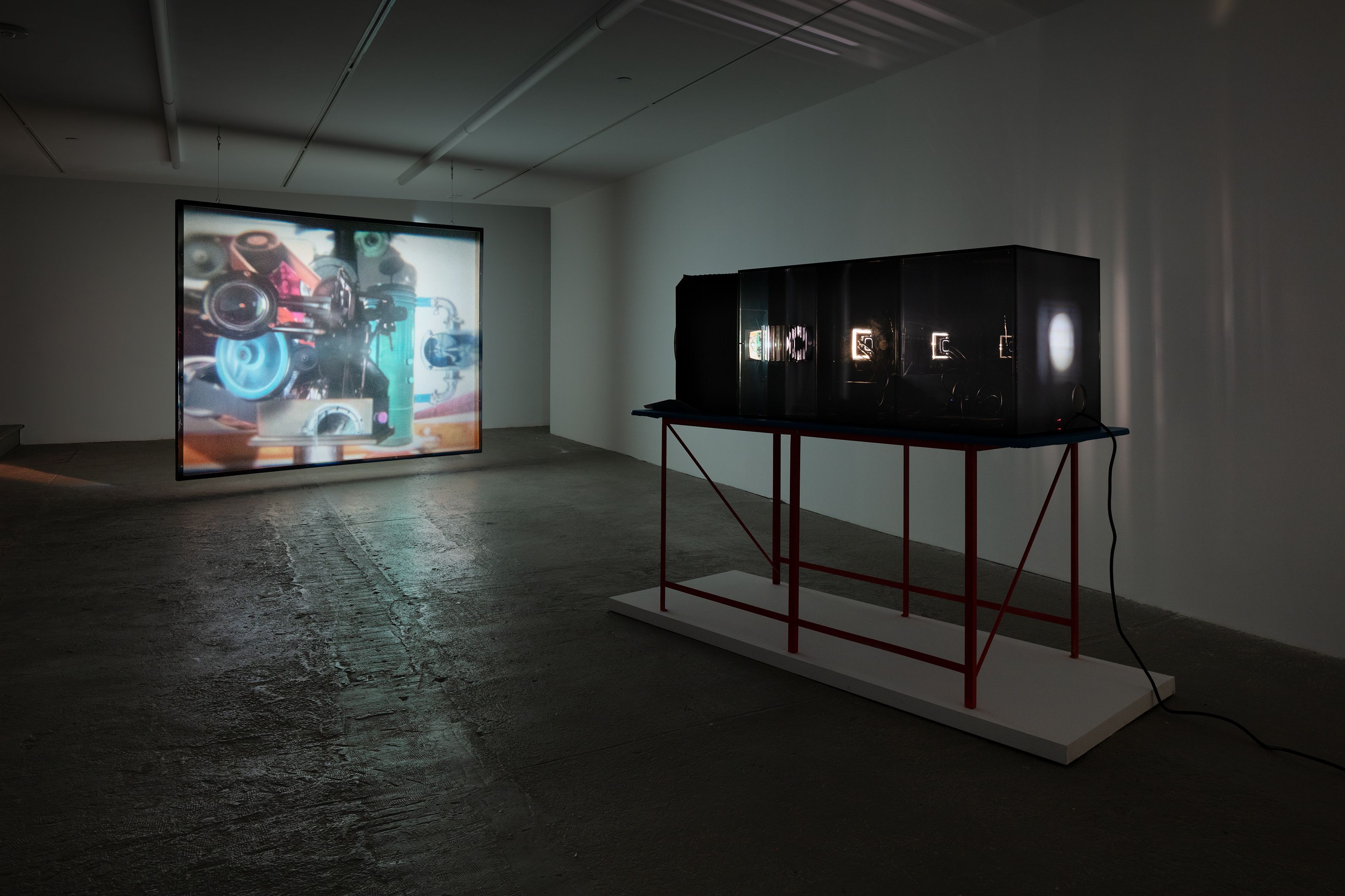 Alex Hubbard, In the Near Field at Eva Presenhuber, photo 6