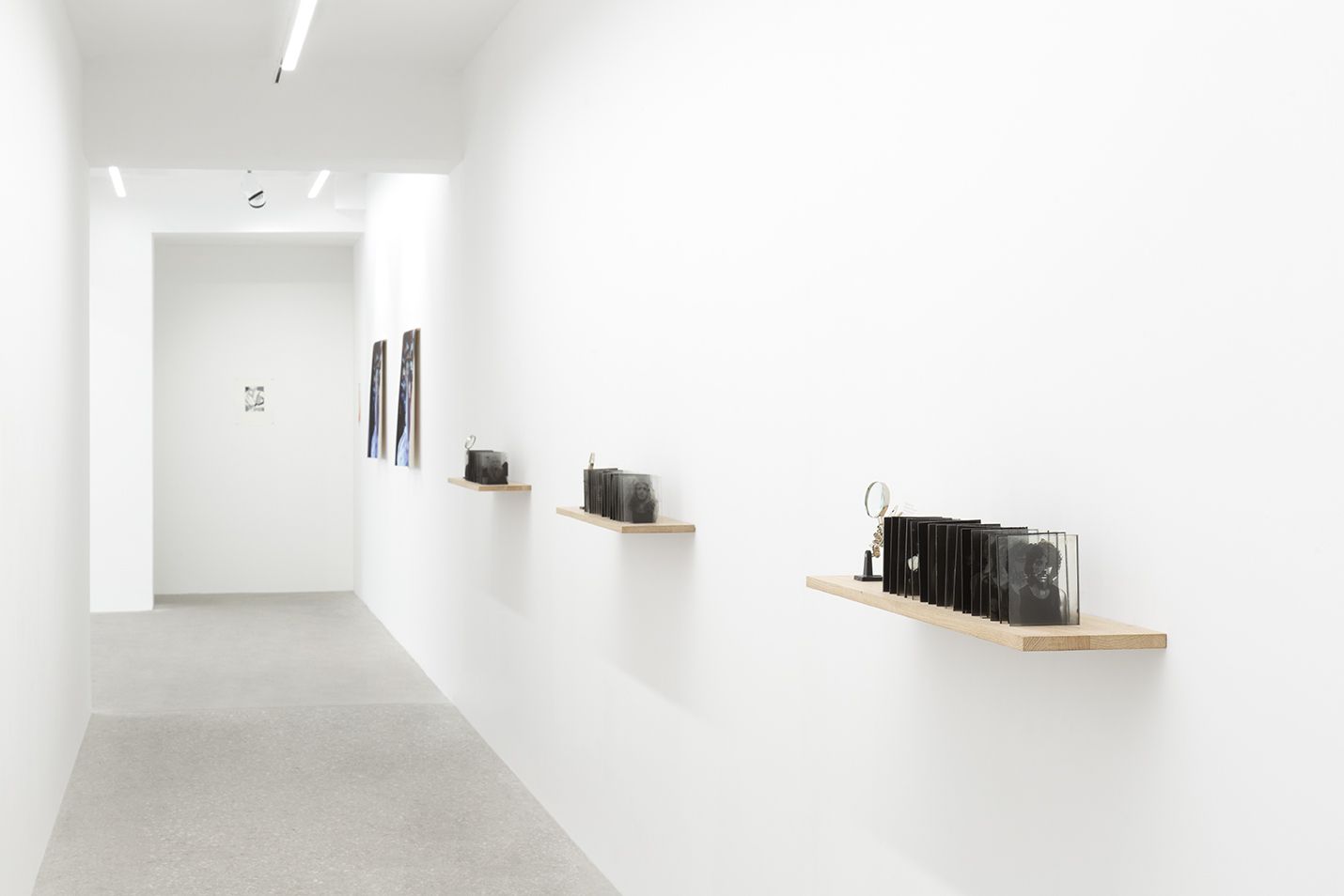 Zoé Bernardi, I Wanna Be Loved by You at Mennour, photo 5