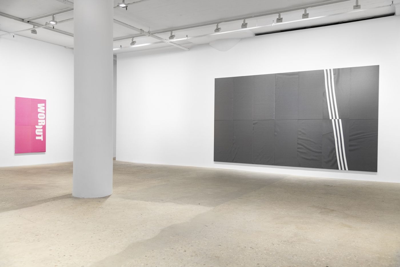 Cory Arcangel, Century 21 at Greene Naftali, photo 4